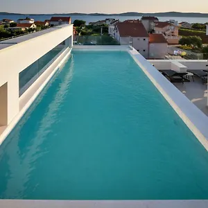  Apartment Luxury La Perla