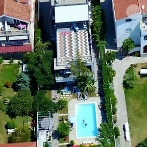  Apartment Bozana