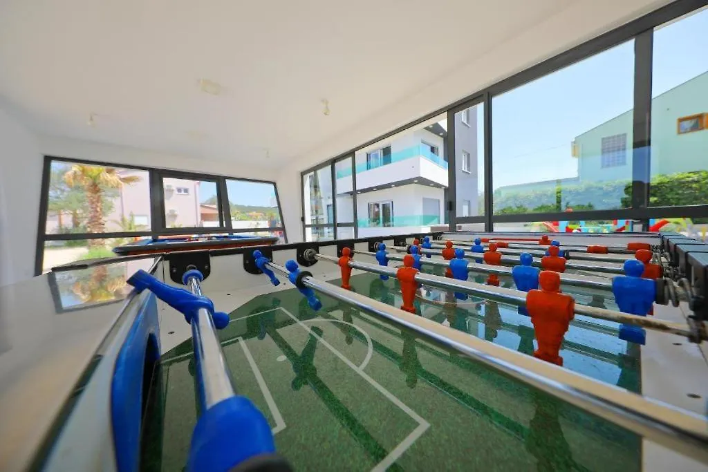 Boutique Apartments Blitz 1 Bibinje 0*,